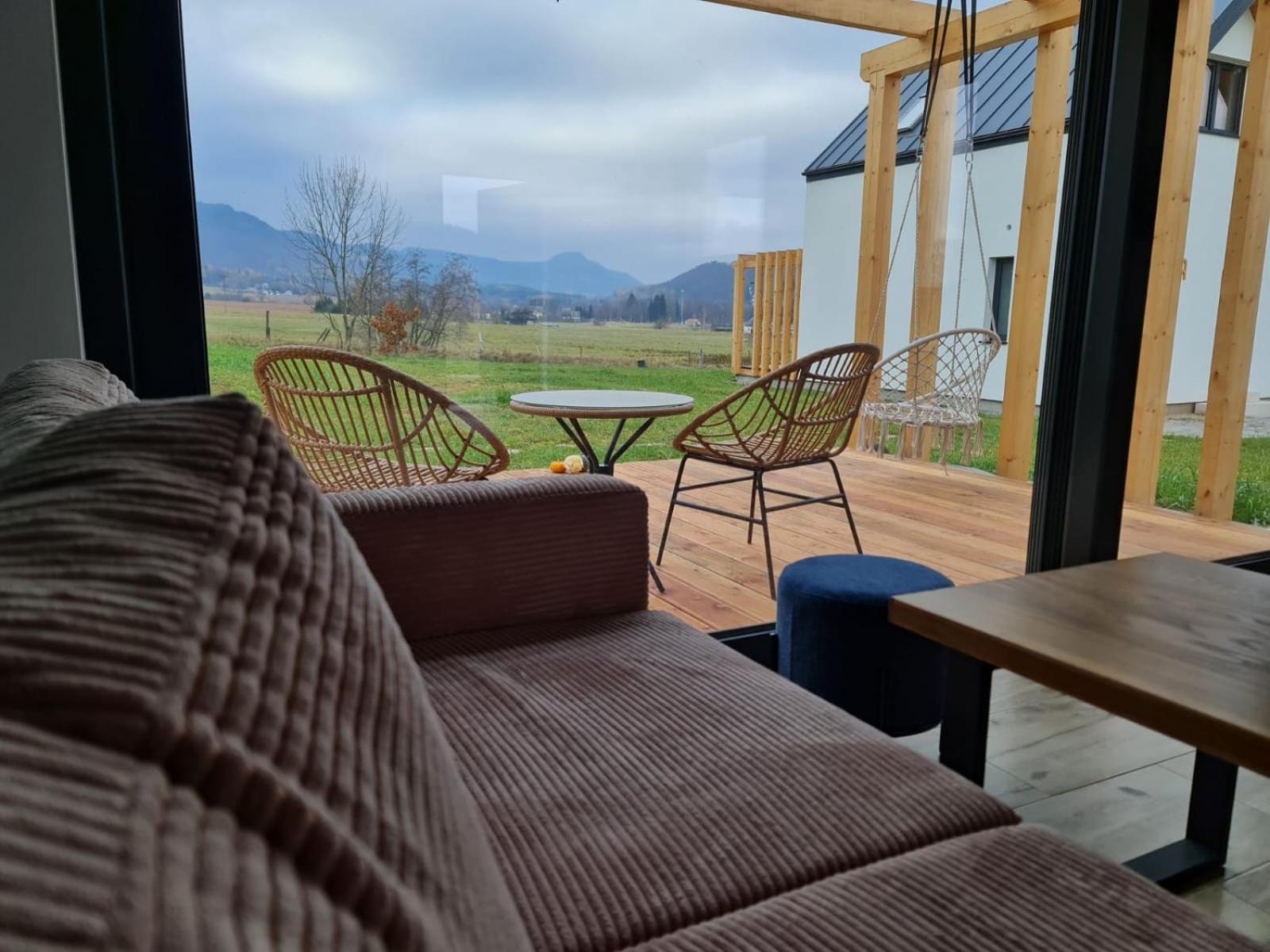 Wataha Pod Basztami - Alfa - Domki Caloroczne Radkow Extérieur photo